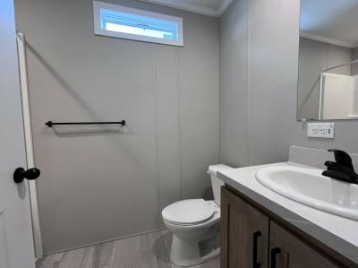Photo 5 of 10 of home located at 4537 Carlton Rd Sterling Heights, MI 48310