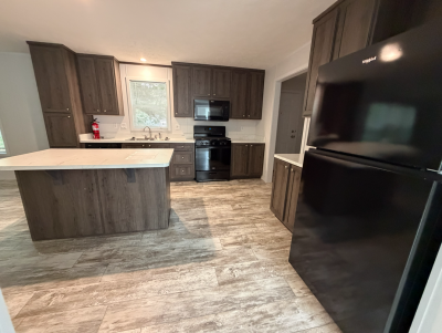 Mobile Home at 13627 Pinewood Drive Grand Haven, MI 49417