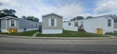 Mobile Home at 932 Cour Retta Warren, MI 48091