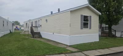Photo 2 of 9 of home located at 538 Cour Louis Warren, MI 48091