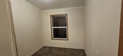 Photo 4 of 9 of home located at 538 Cour Louis Warren, MI 48091