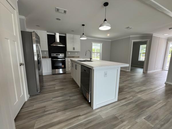 2025 Palm Harbor 340LEL30482A Mobile Home