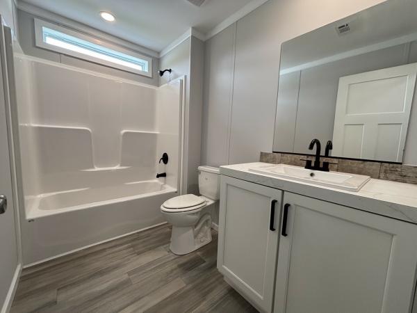 2025 Palm Harbor 340LEL30482A Mobile Home