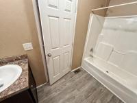 2018 Clayton Homes Inc Yes Mobile Home