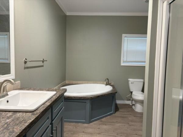2021 Clayton Mobile Home