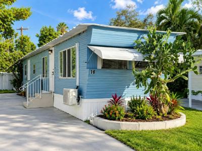 Mobile Home at 2245 New Tampa Hwy, Lot 16 Lakeland, FL 33815