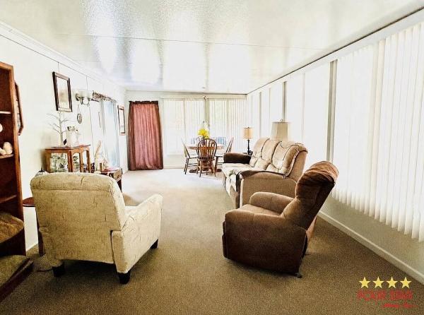 2004 CHIO  Home
