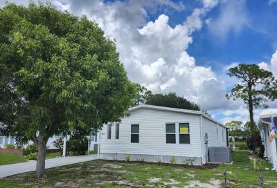 Mobile Home at 1409 Gulf Coast Dr Naples, FL 34110