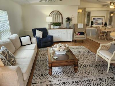 Photo 3 of 21 of home located at 1409 Gulf Coast Dr Naples, FL 34110