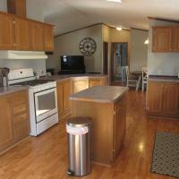 2000 Holly Park Glenmore Mobile Home