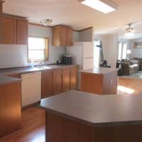 2000 Holly Park Glenmore Mobile Home