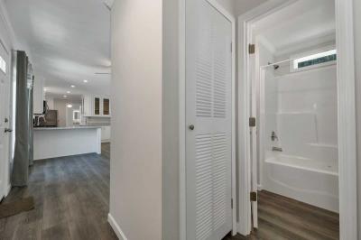 Photo 5 of 25 of home located at 25 Seabreeze Drive North Hampton, NH 03862