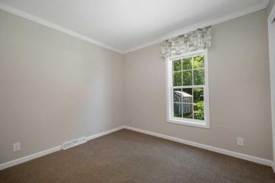 Photo 4 of 25 of home located at 25 Seabreeze Drive North Hampton, NH 03862