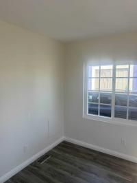 1985 Goldenwest Manufactured Home