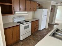 1997 Oakwood Mobile Home