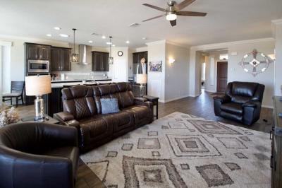 Photo 5 of 32 of home located at 7373 E. Us Hwy 60 #305 Gold Canyon, AZ 85118