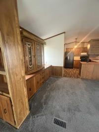 1987 Schult Manufactured Home