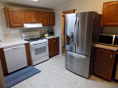Photo 3 of 32 of home located at 3653 Mcintosh Ln Carleton, MI 48117