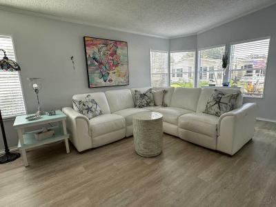Photo 4 of 26 of home located at 795 County Rd 1 Palm Harbor, FL 34683