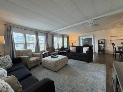 Photo 3 of 8 of home located at 190 Poinciana Drive Ellenton, FL 34222