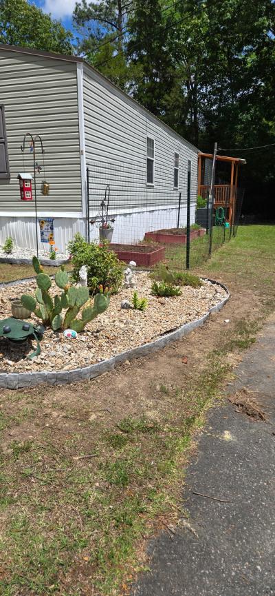 Mobile Home at 2801 Pinewood Trace Burlington, NC 27215