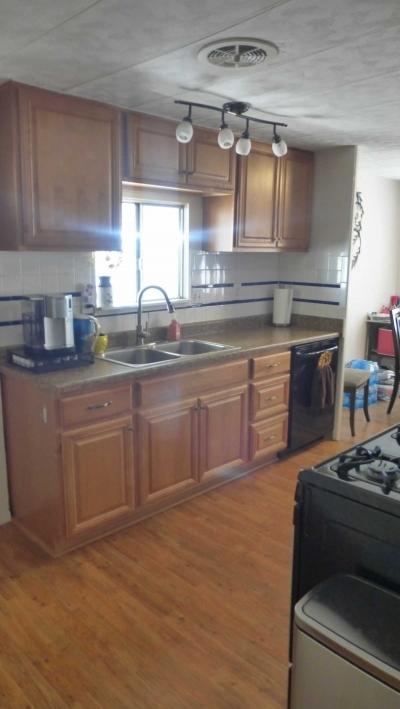 Photo 2 of 38 of home located at 2701 E Utopia Rd #9 Phoenix, AZ 85050