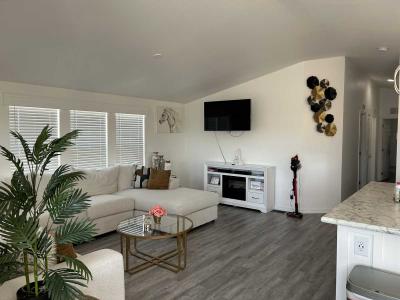 Photo 5 of 17 of home located at 400 W. Baseline Rd Lot 286 Tempe, AZ 85283