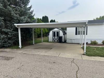 Photo 4 of 28 of home located at 4345 Rolling Acres Drive Kentwood, MI 49512