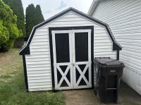 Unknown Mobile Home