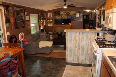 Photo 5 of 8 of home located at 100 Gordon Lane Gansevoort, NY 12831