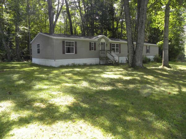 FLEETWOOD Mobile Home For Sale