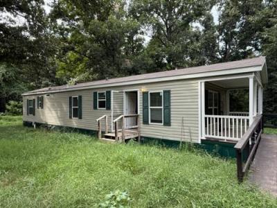 Photo 2 of 20 of home located at 25898 Interstate 30 Frontage Road Bryant, AR 72022