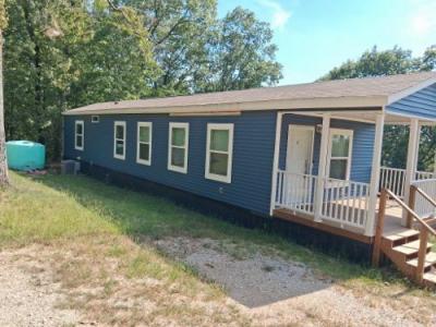 Photo 2 of 15 of home located at 25898 Interstate 30 Frontage Road Bryant, AR 72022