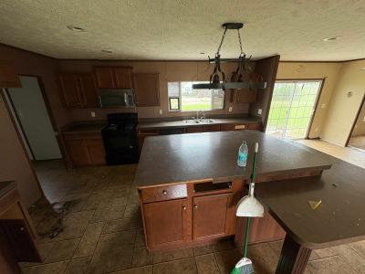 Photo 4 of 15 of home located at 530 Main Project Road Schriever, LA 70395
