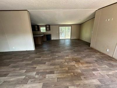 Photo 2 of 16 of home located at 145 Dickerson Road Sumiton, AL 35148