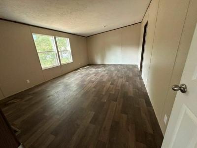 Photo 5 of 16 of home located at 145 Dickerson Road Sumiton, AL 35148
