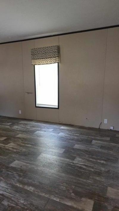 Photo 3 of 10 of home located at 243 Martin Luther King Drive Brent, AL 35034