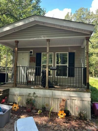 Mobile Home at 484 County Road 23 Fayette, AL 35555