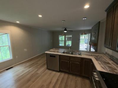Photo 5 of 10 of home located at 484 County Road 23 Fayette, AL 35555