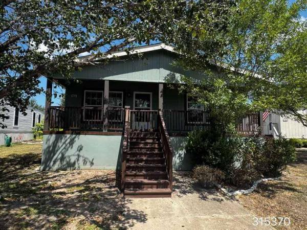 Photo 1 of 2 of home located at Oak Ranch 5868 Arcadia Cir Del Valle, TX 78617