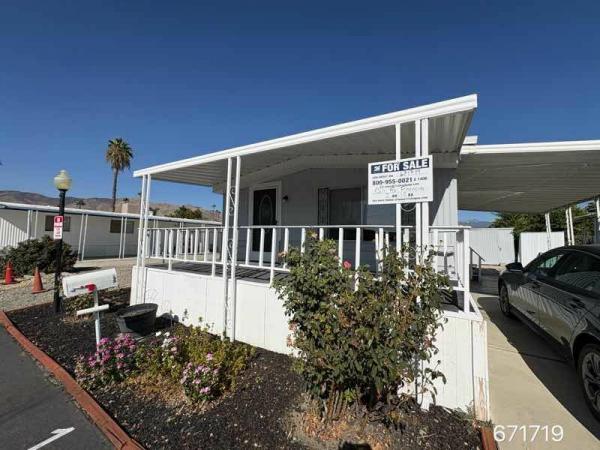 1977 SKYLINE Mobile Home For Sale