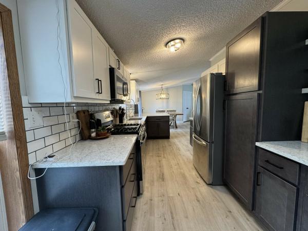 1996 Four Seasons Mobile Home