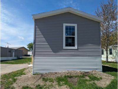 Photo 5 of 19 of home located at 107 Maple Dr Mankato, MN 56001