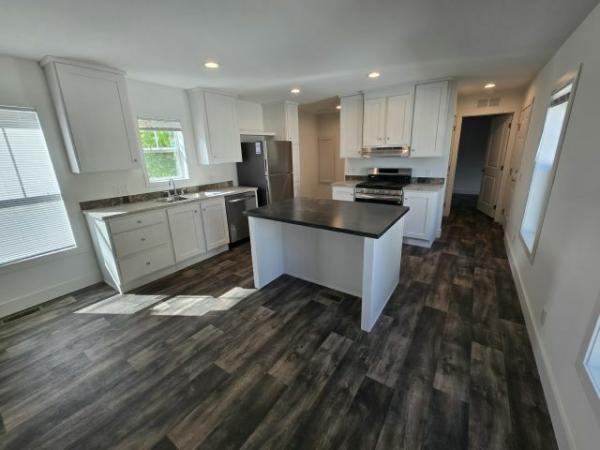Photo 1 of 2 of home located at 21 Wood Dr Mankato, MN 56001