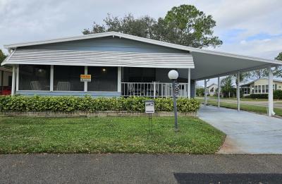 Photo 2 of 19 of home located at 91 Cypress Loop Lake Alfred, FL 33850