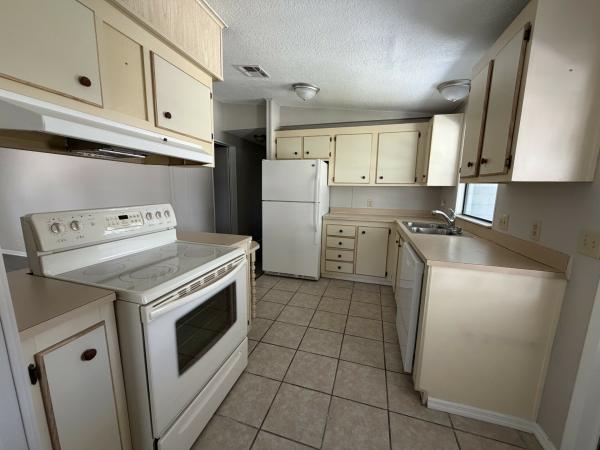 1986 FUQU 1765T Mobile Home