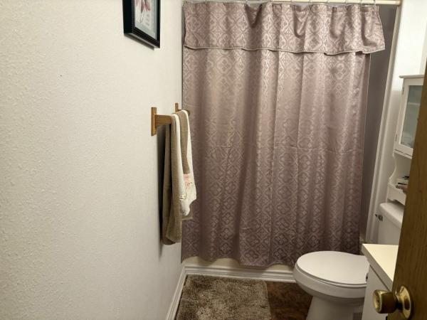 1985 BRECK HOMES CONNER Mobile Home