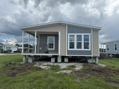 Photo 2 of 9 of home located at 3752 Vine Trail Ellenton, FL 34222