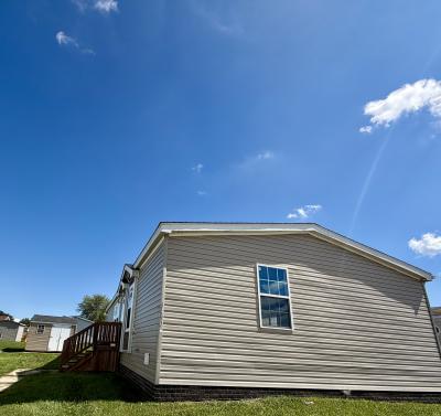Mobile Home at 8490 Kirsten Dr Newport, MI 48166