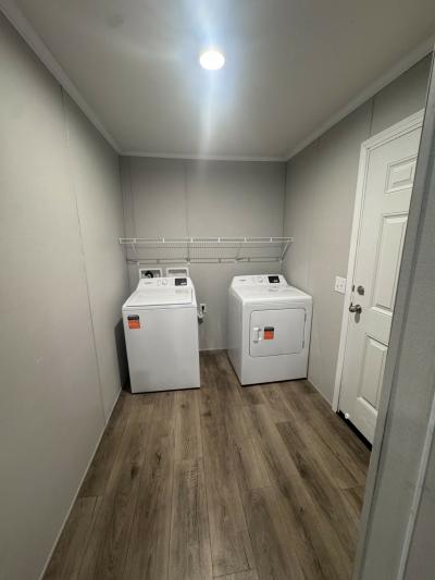 Mobile Home at 46203 Abbey Macomb, MI 48044